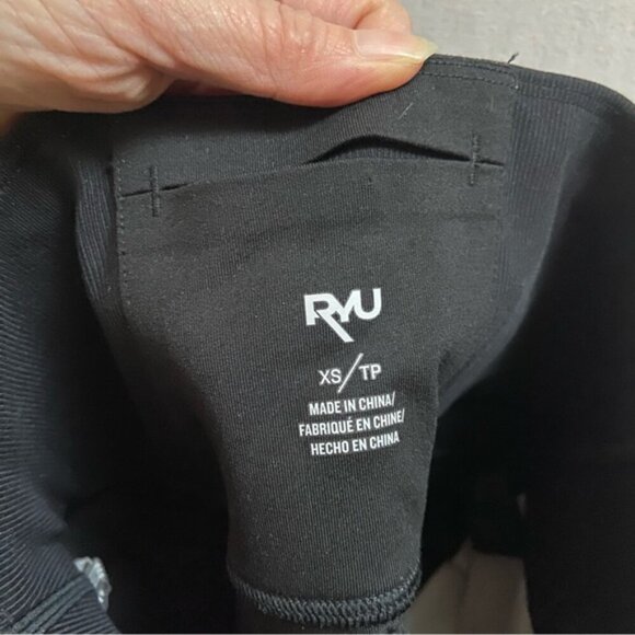 RYU printed workout yoga leggings Sz XS - Picture 6 of 10